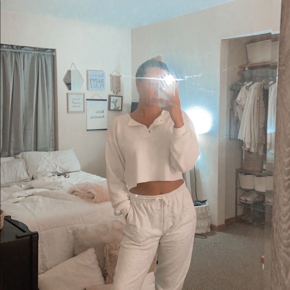 Princess Polly Long Sleeve Tee - Picture 10 of 12